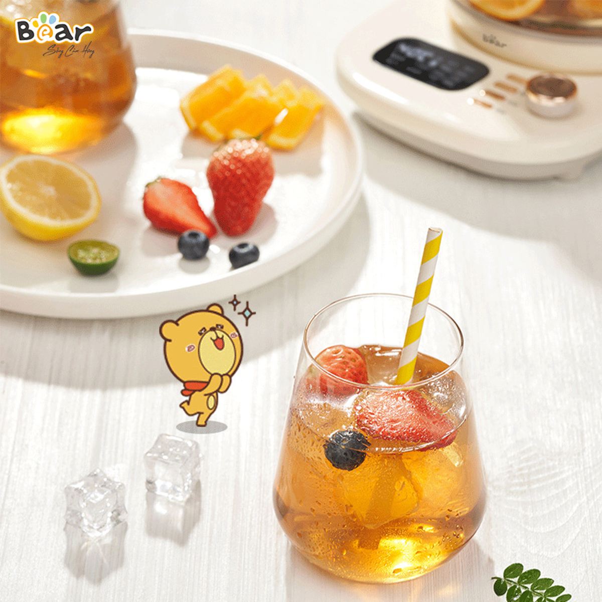 Máy pha trà 12 chế độ 1 5L Bear SUBE011