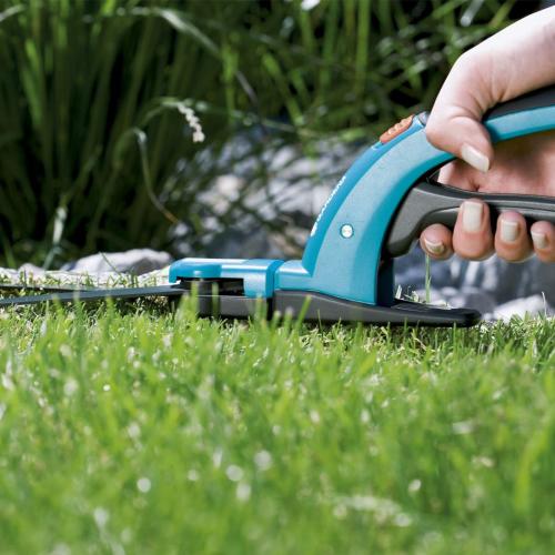 Kéo tỉa cỏ cầm tay Gardena 08733-20