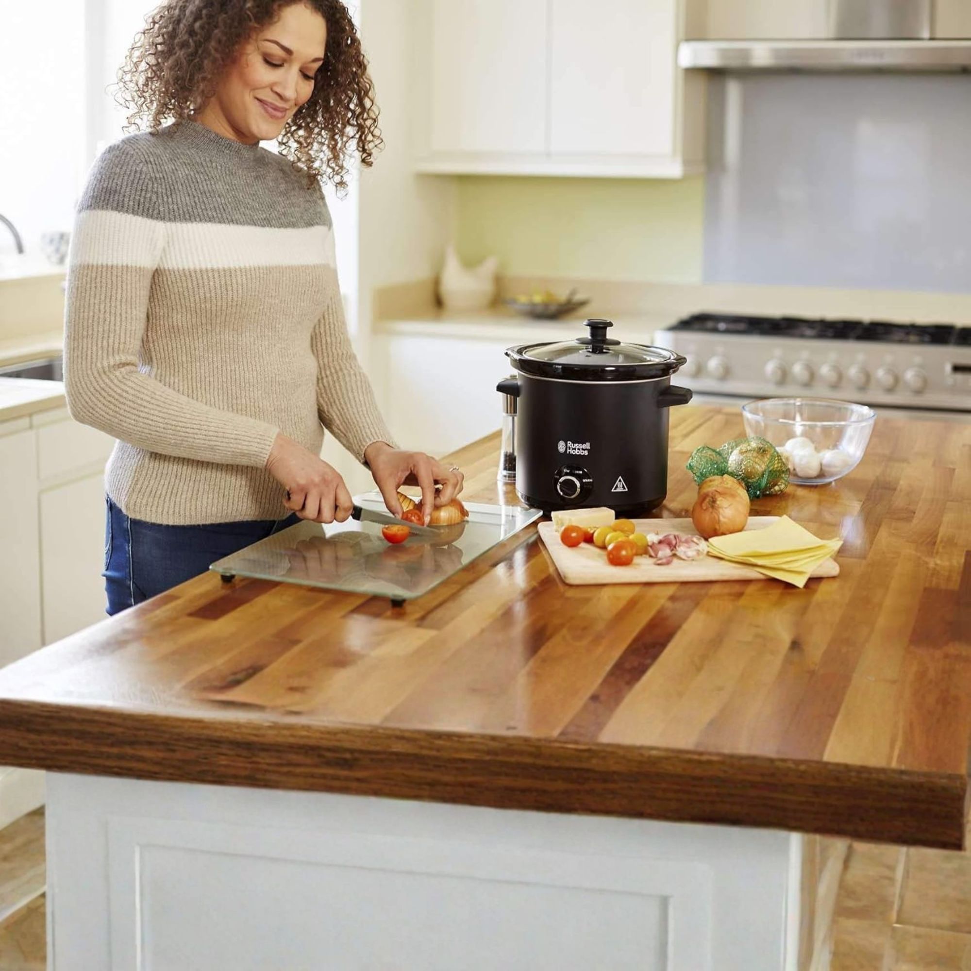 Nồi Nấu Chậm Russell Hobbs 3 5L Chalkboard - Giải Pháp Nấu Nướng Thông Minh Cho Gia Đình Hiện Đại