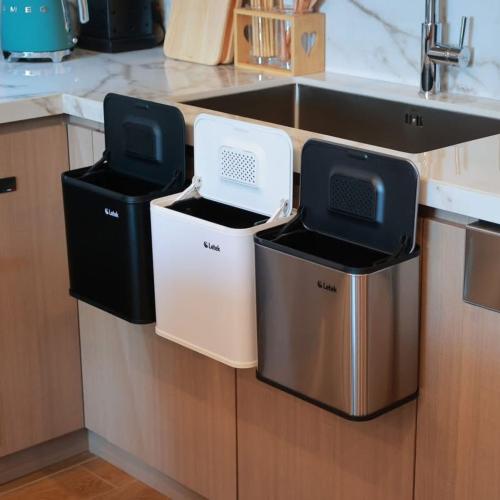 Thùng Rác Treo Tủ Để Bàn Letek LC05 5L - Giải Pháp Không Gian Hoàn Hảo