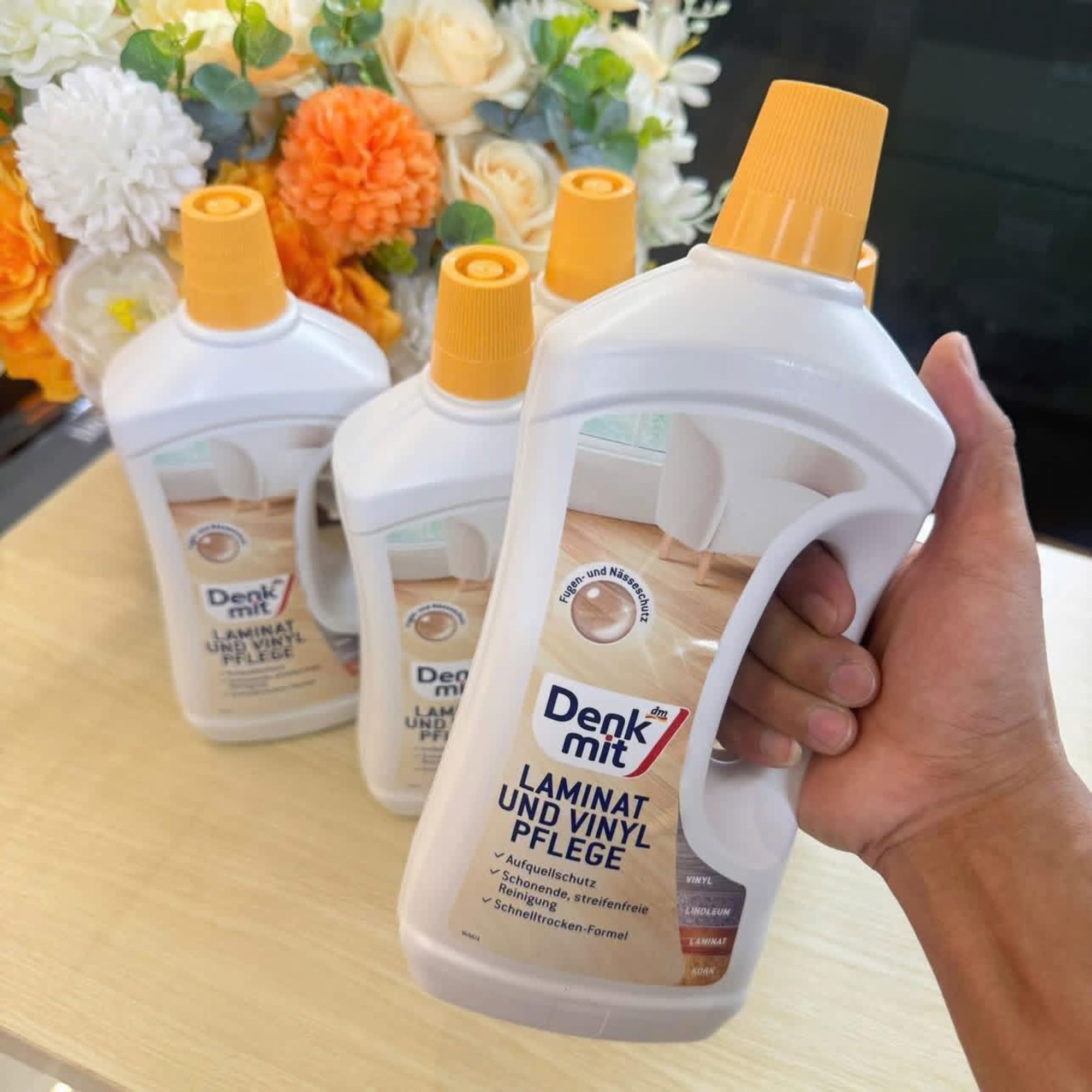 Nước Lau Sàn Gỗ Denkmit 1L - Giải Pháp Làm Sạch Và Bảo Vệ Toàn Diện