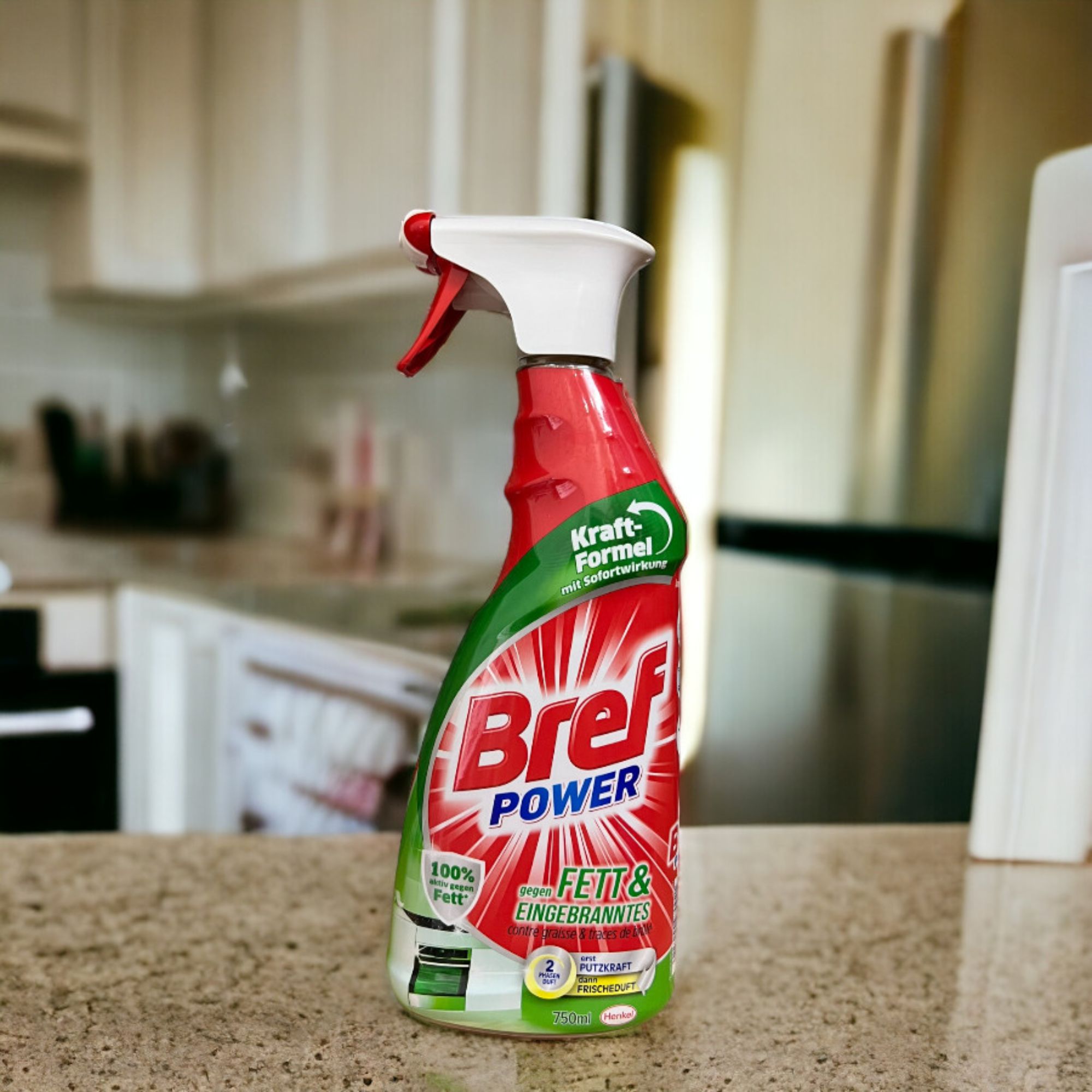 Xịt Bref Tẩy Rửa Dầu Mỡ Nhà Bếp Siêu Sạch 750ml Nhập Khẩu Đức