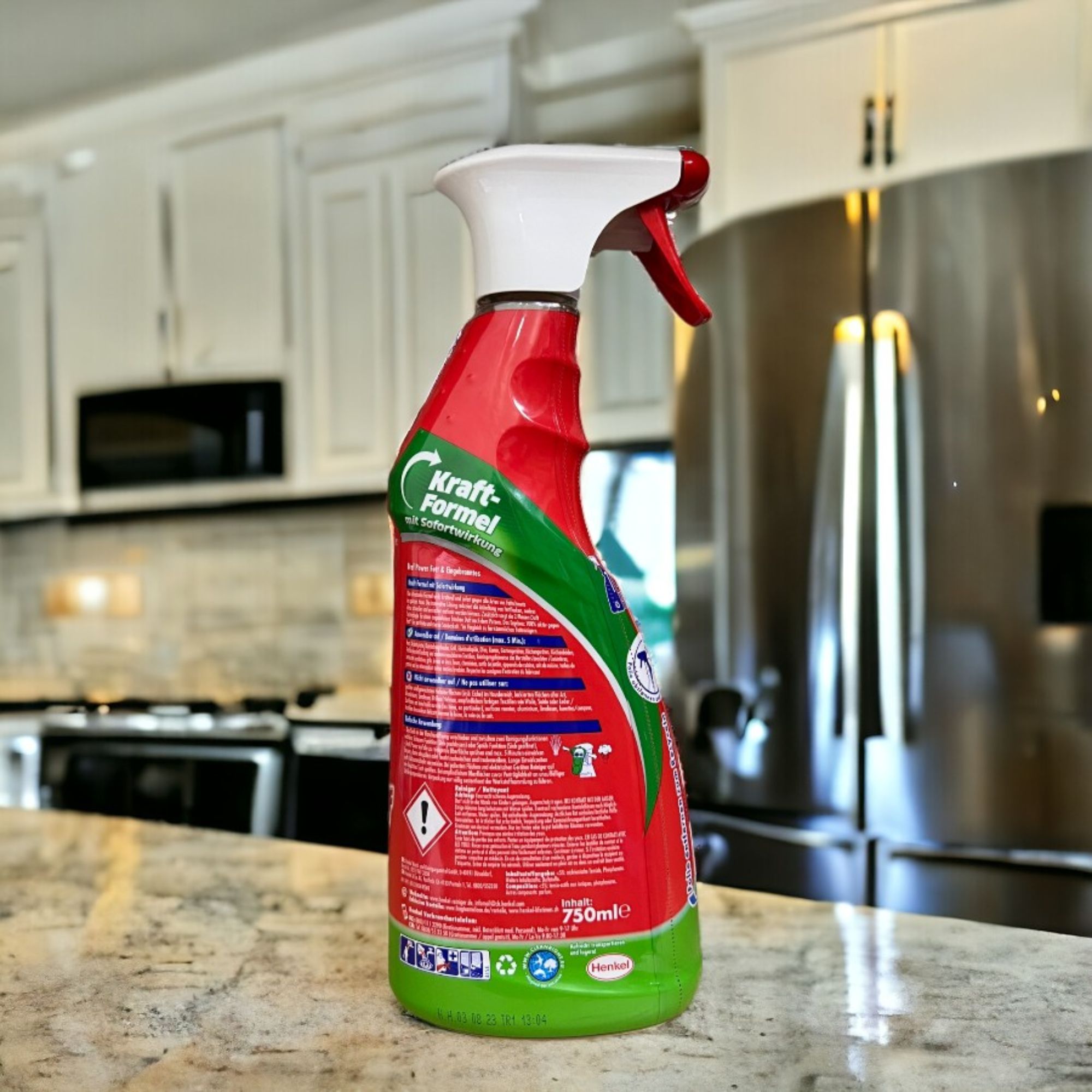 Xịt Bref Tẩy Rửa Dầu Mỡ Nhà Bếp Siêu Sạch 750ml Nhập Khẩu Đức