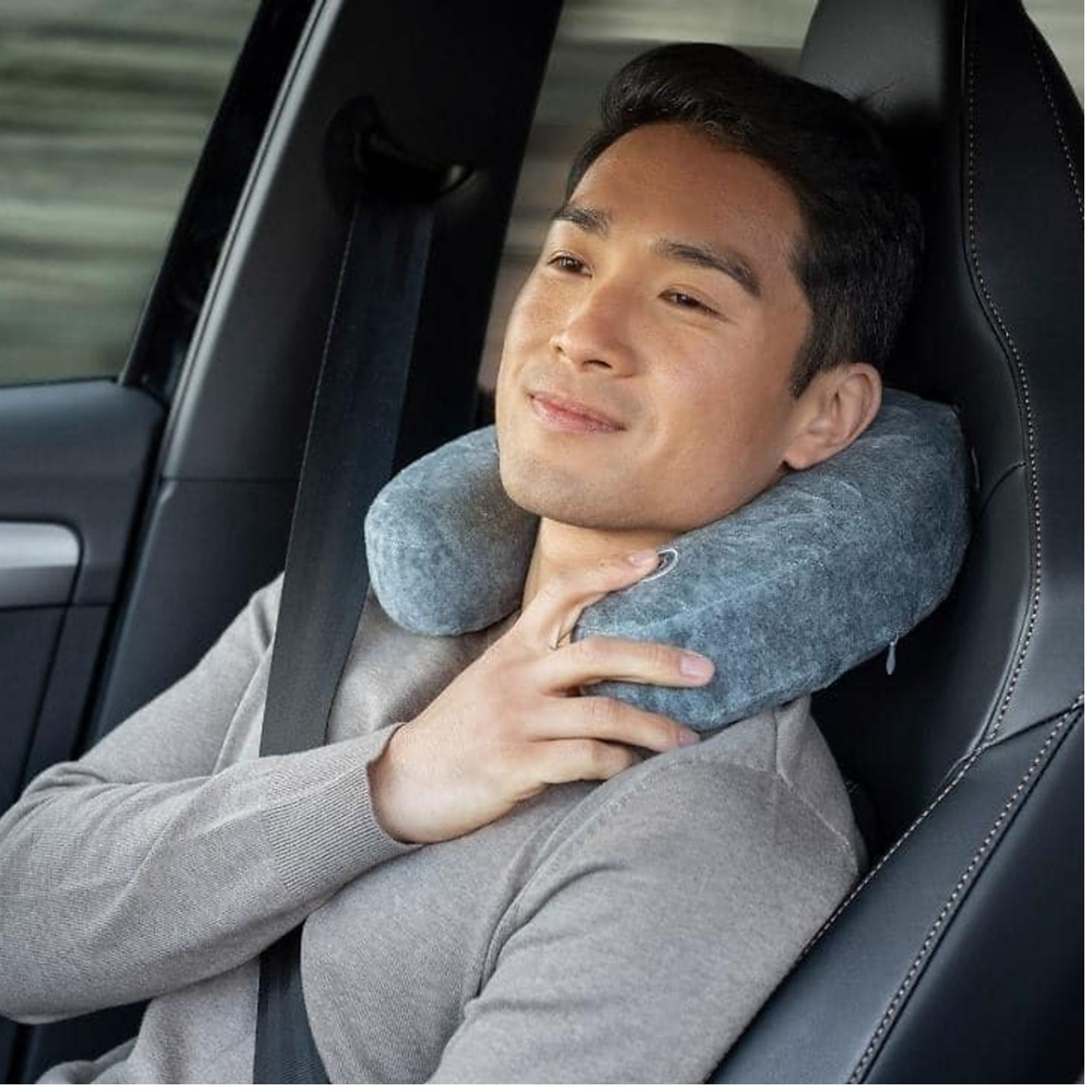 Gối Massage Cổ Medisana NM87L - Nâng Niu Giấc Ngủ Thượng Lưu Trên Mọi Hành Trình