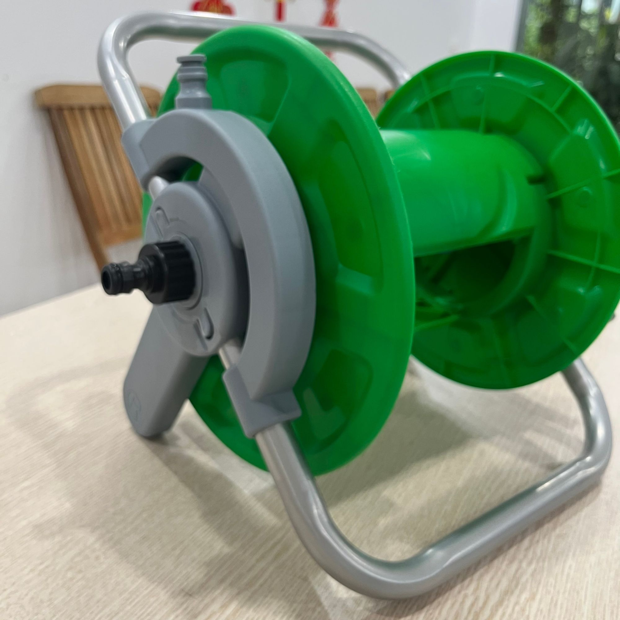 Rulo Cuộn Ống Nước AquaMate HR-415 - Điểm Nhấn Tinh Tế Cho Khu Vườn Hiện Đại